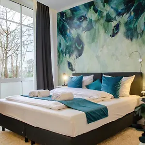 Apartment Homely 9 - Stylish & Convenient Self-check-in In